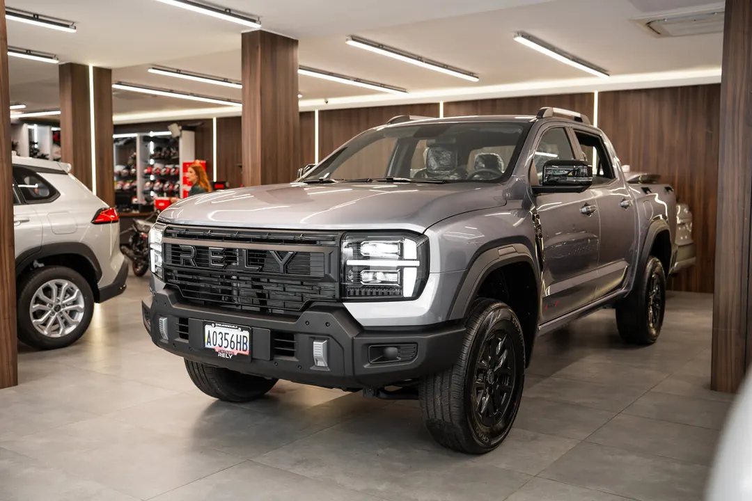 RELY R8 Luxury 2.4L 6AT 4WD 2026 0 KM en Venezuela — precio y ficha técnica en Autochinos