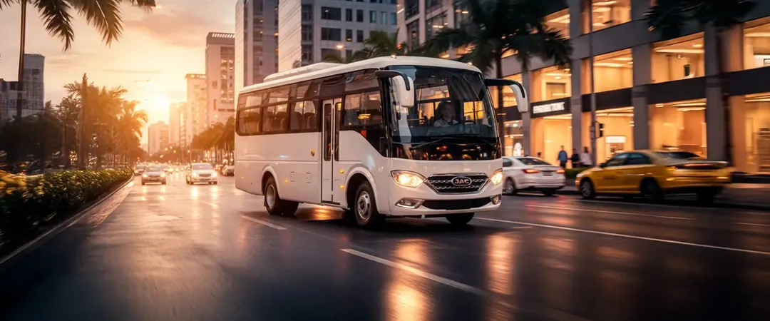 JAC Autobús 28+6+1 Puestos 2026 0 KM en Venezuela — precio y ficha técnica en Autochinos